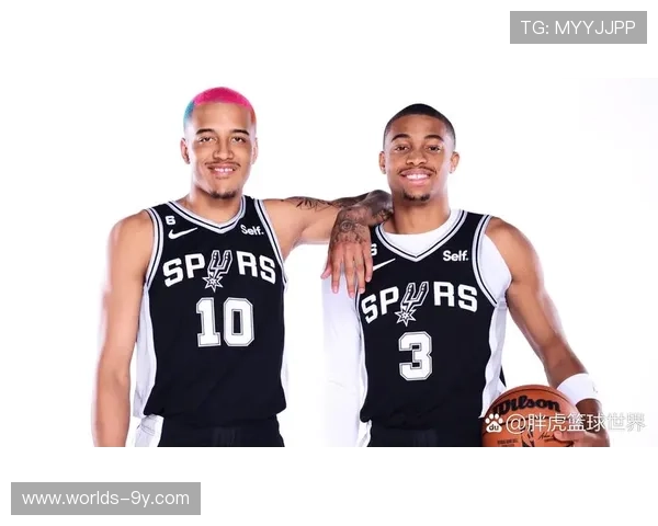 博彩公司看好马刺主场让1.5-2.5分胜尼克斯，大小分设定235.5