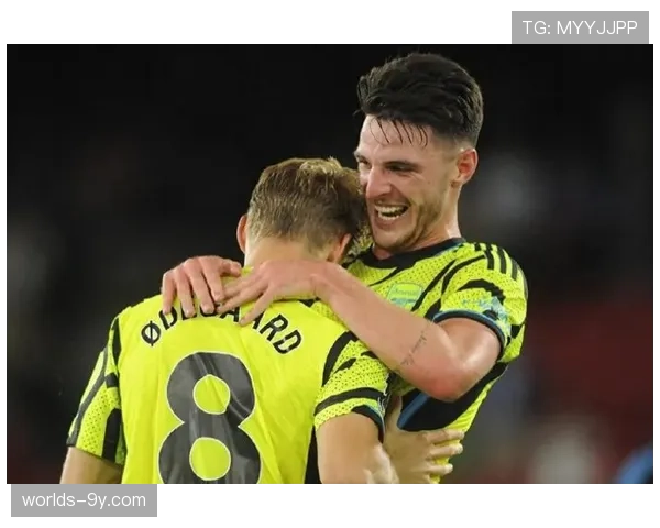 “关键对抗：阿森纳后卫富安健洋成功封堵萨内11次传中尝试”